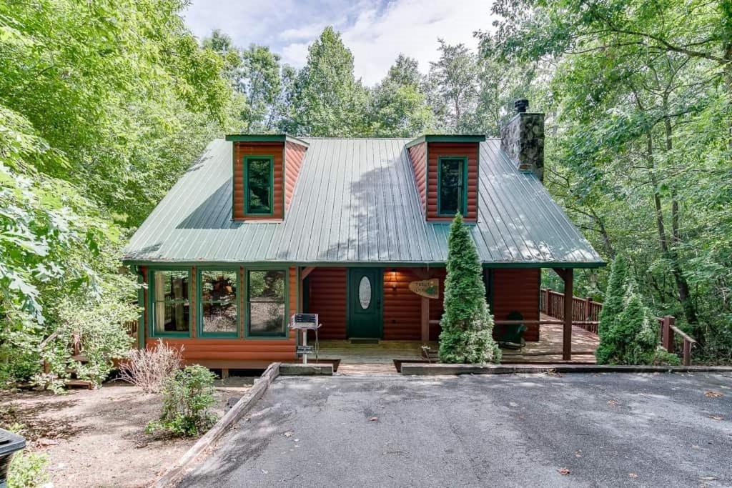 Cabin With Jacuzzi & Hydrotherapy Spanear Helen Cleveland Exterior foto
